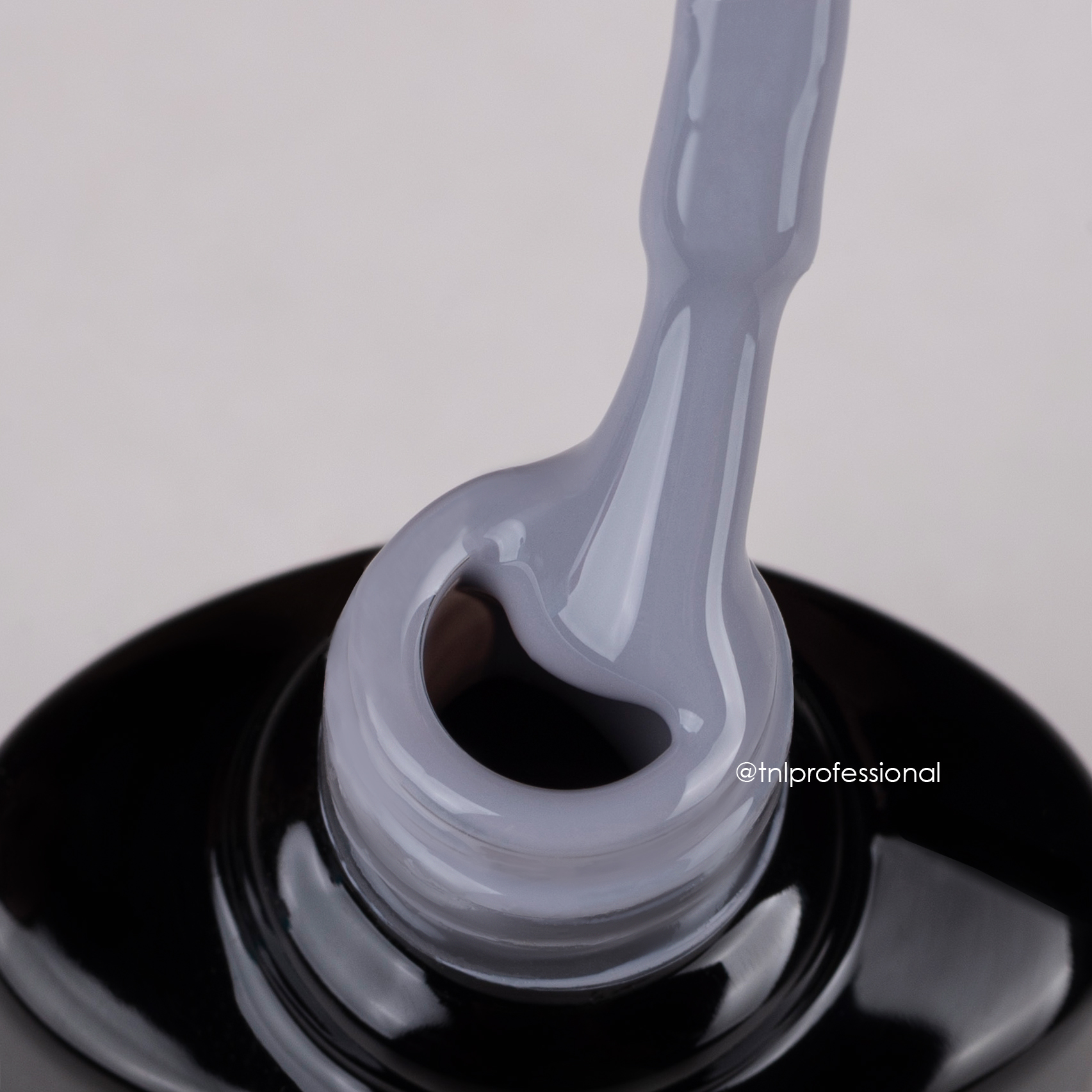 Гель-лак TNL Макарон №14 – Черничное мороженое (10 мл)