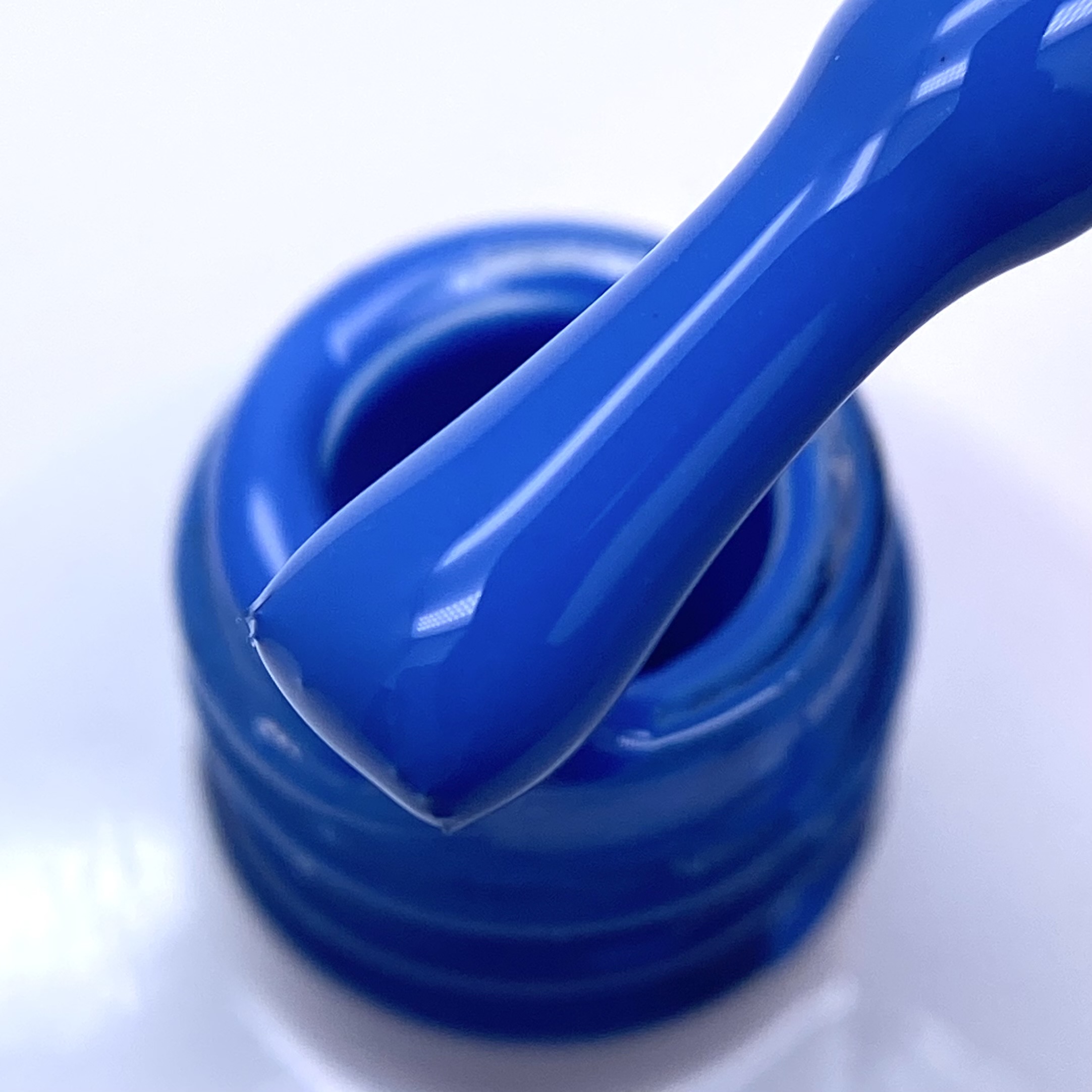 Гель-лак  Indigo 04 10мл