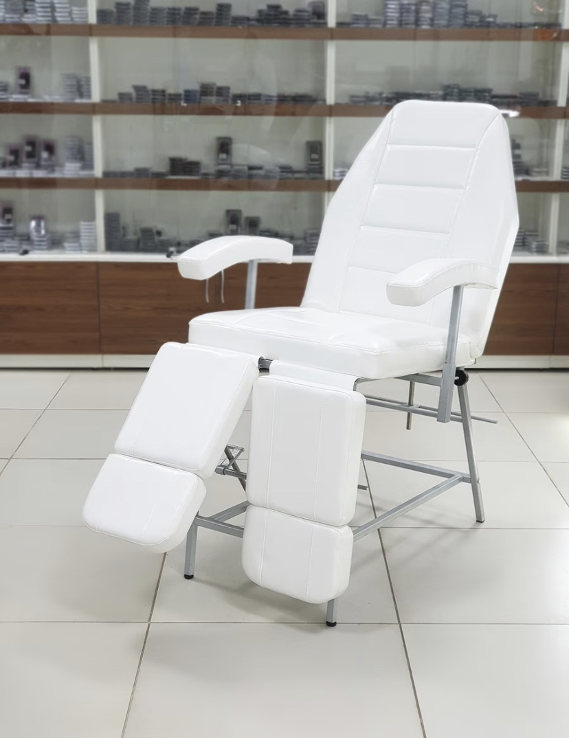 Кресло педикюрное “Люкс”, белое